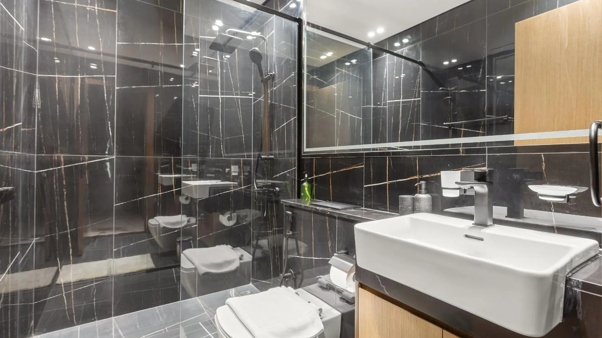 Vayk - Luxury 2Br With Jacuzzi In Jvc Appartement Dubai